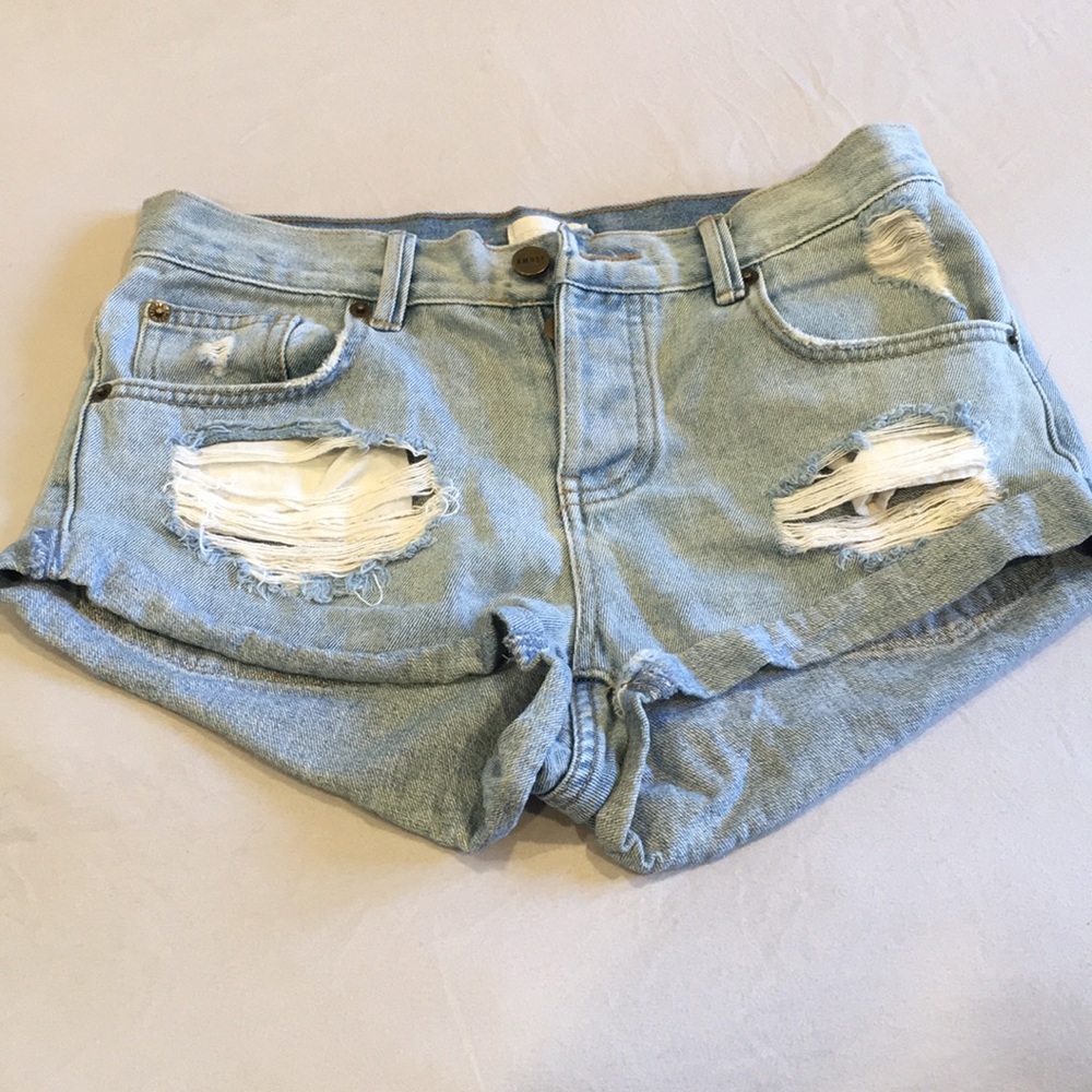 Amuse society denim shorts